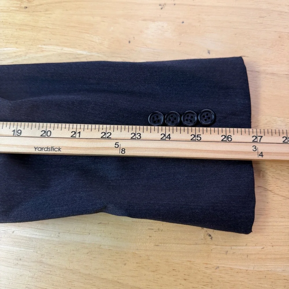 Jos. A Bank 2 Piece Suit Mens 41L 34x33 Wool Charcoal Gray Modern Flat Front
